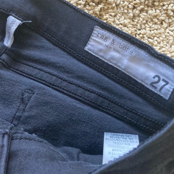 Rag & Bone black raw hem skinny ankle jeans - Picture 5 of 6